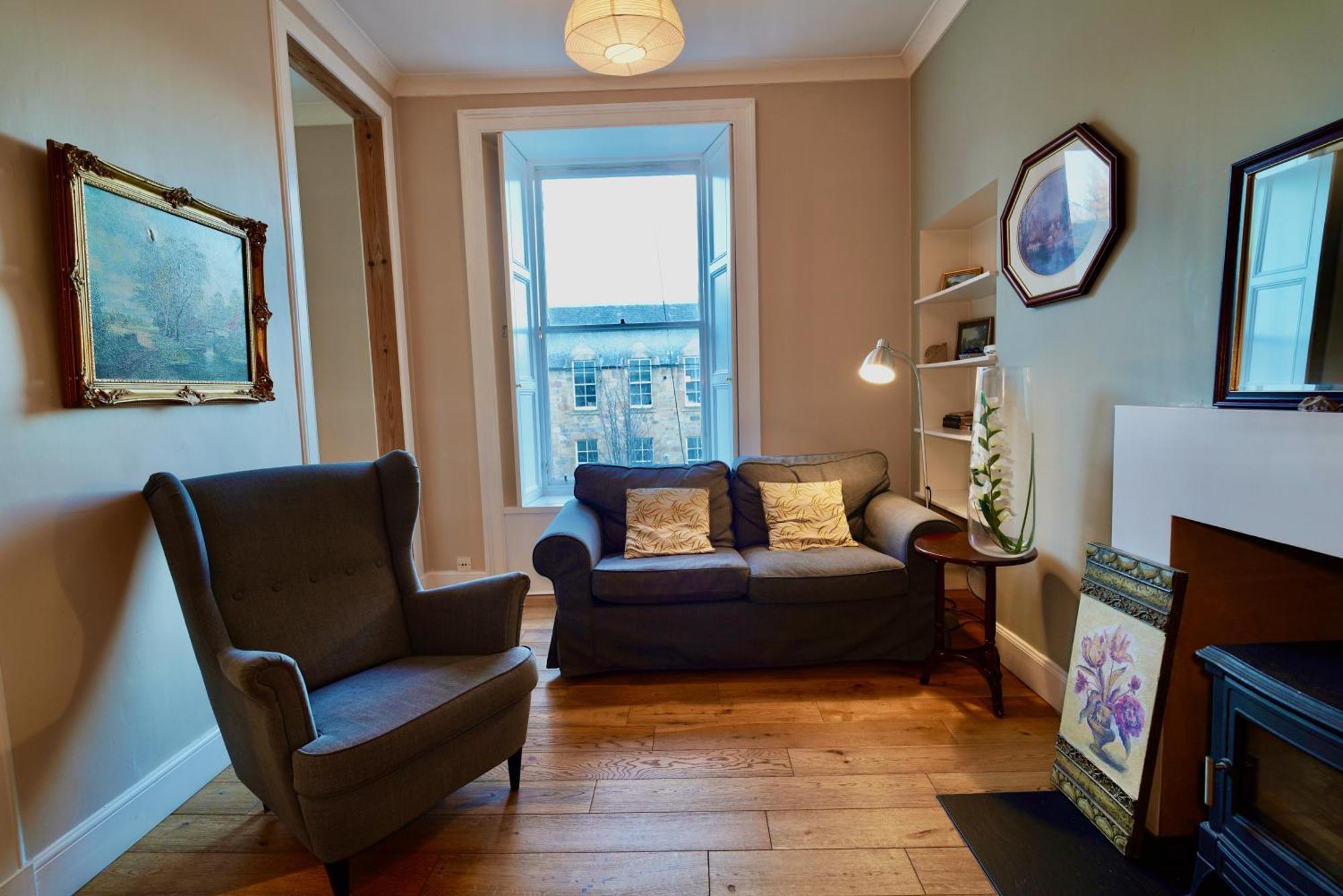 Spacious 2 Bed Apt Next To Royal Mile & Waverley Edinburgh Bagian luar foto