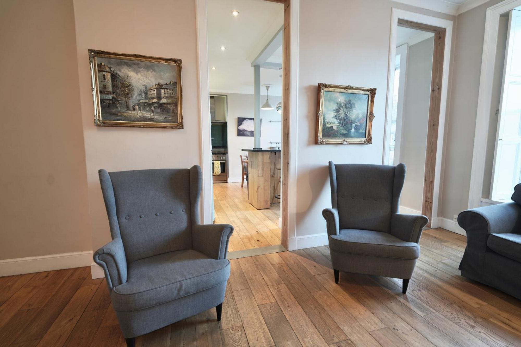 Spacious 2 Bed Apt Next To Royal Mile & Waverley Edinburgh Bagian luar foto