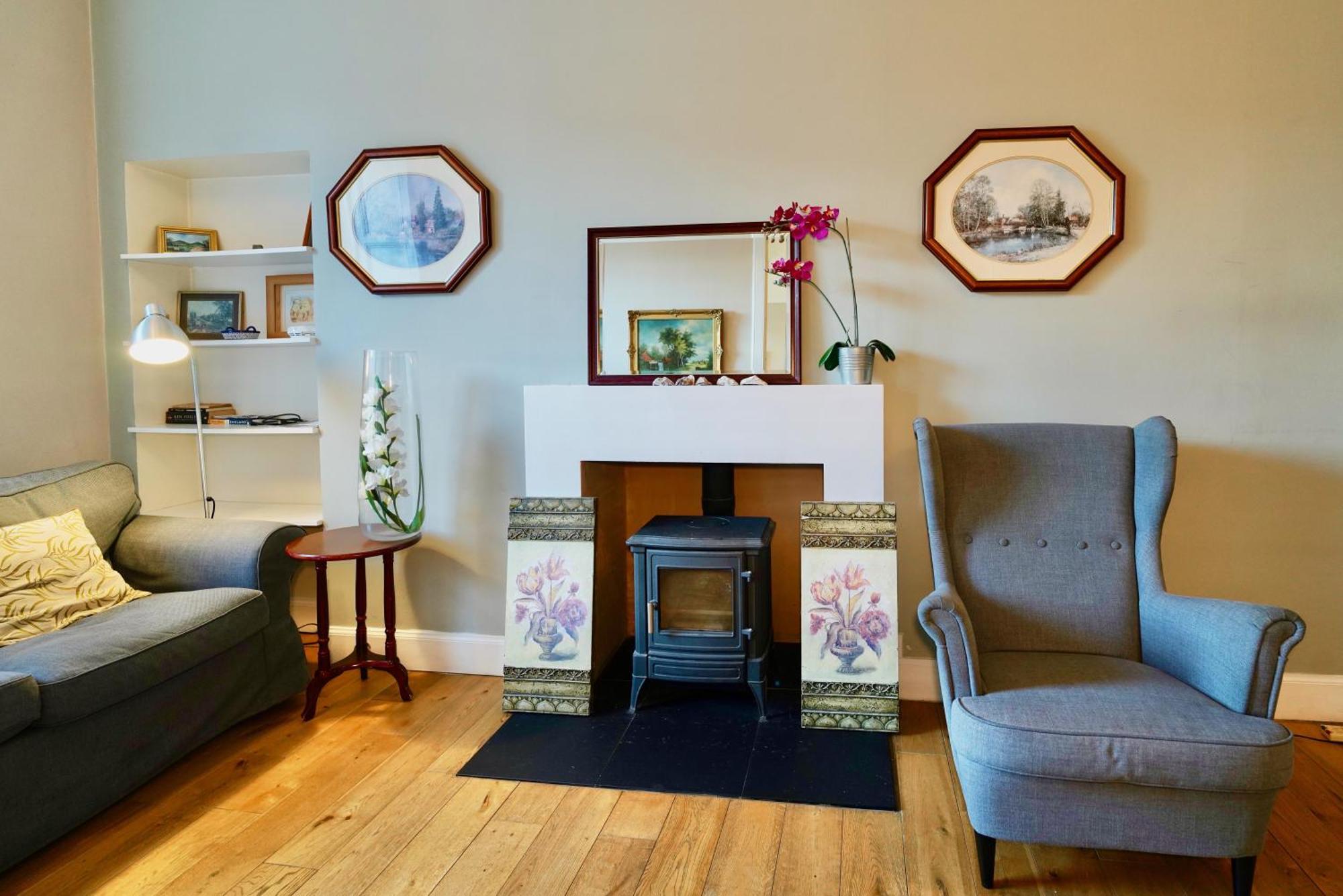 Spacious 2 Bed Apt Next To Royal Mile & Waverley Edinburgh Bagian luar foto